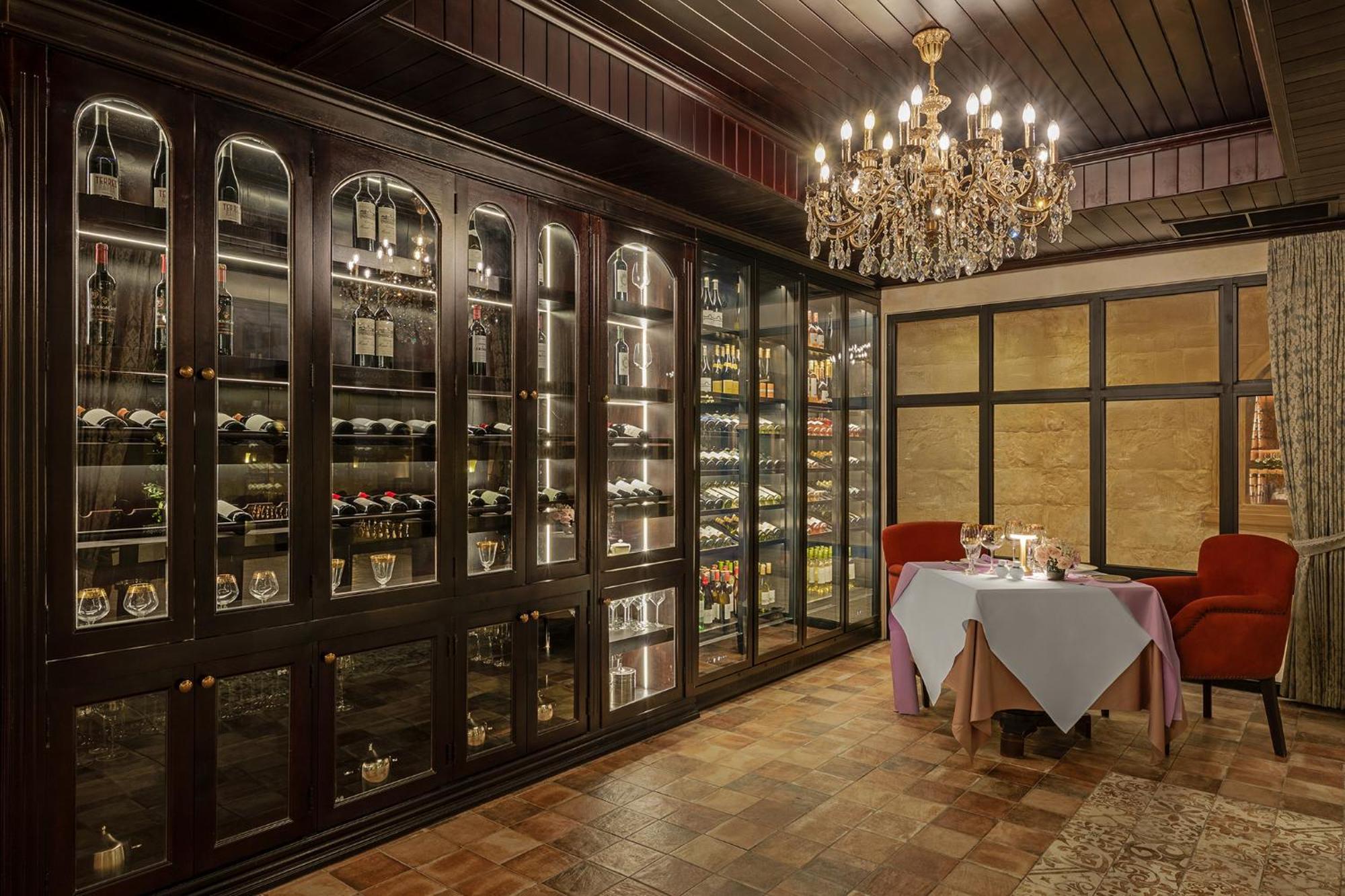 阿尼克宫殿酒店 金边 外观 照片